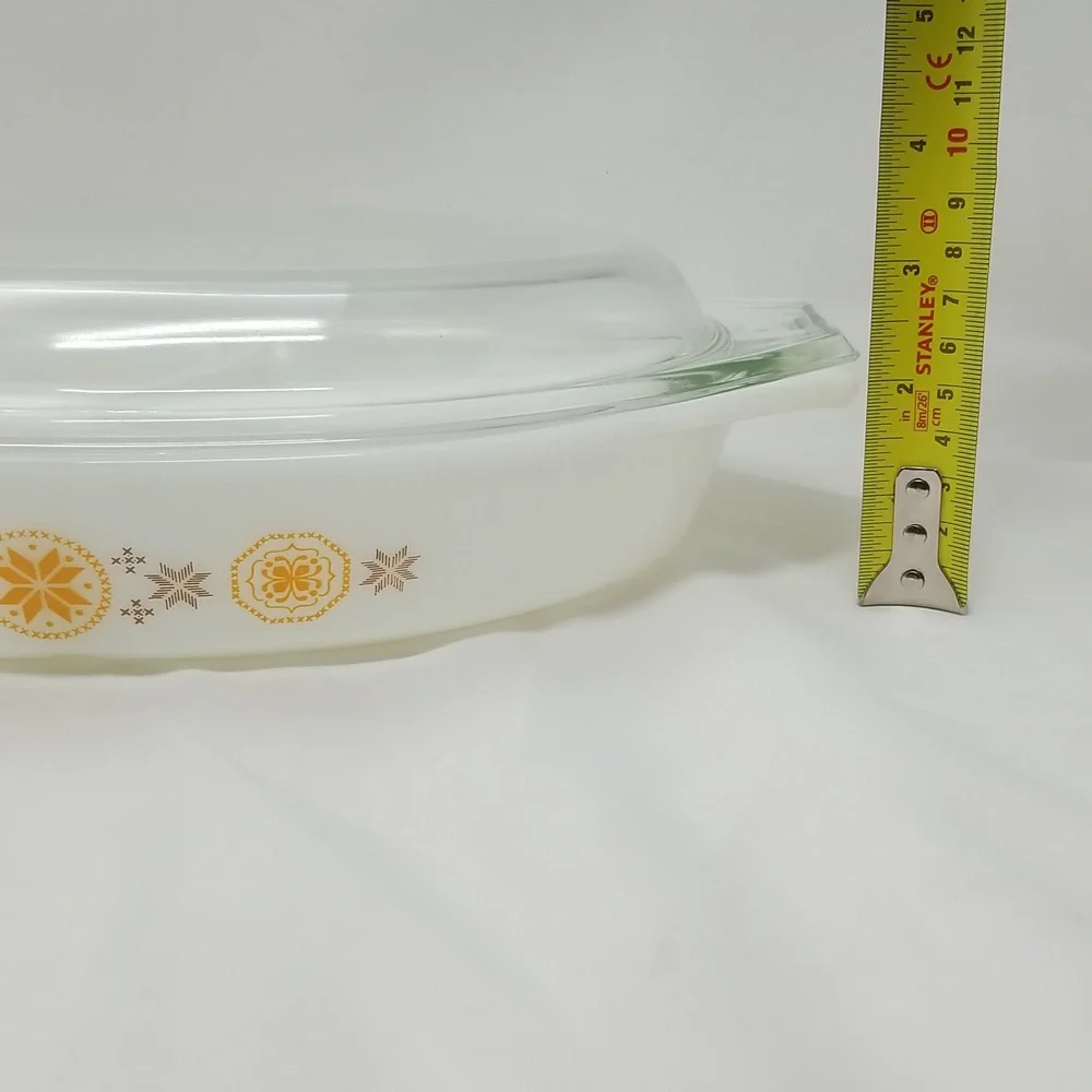 Pyrex Town & Country Divided Casserole Dish with Lid